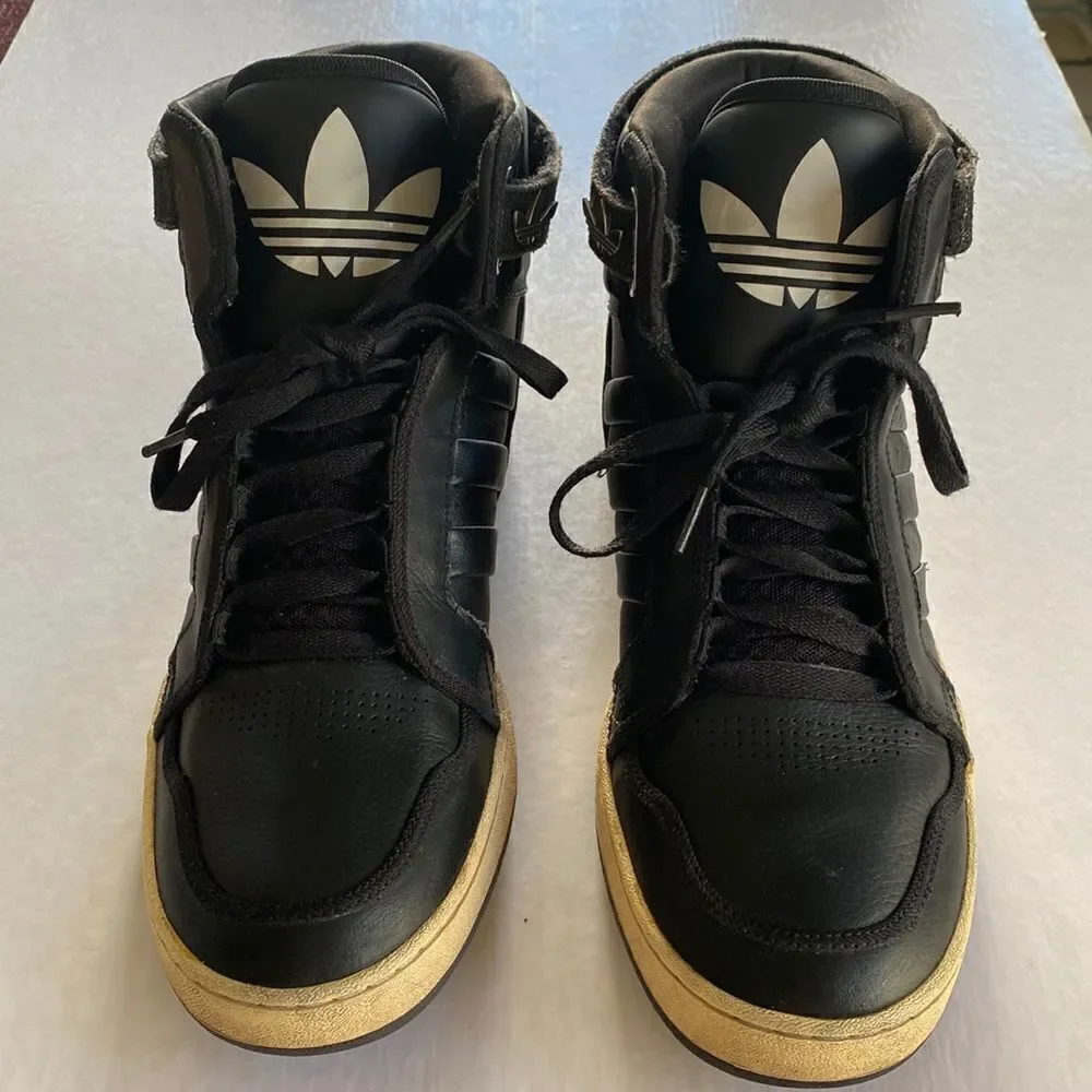ADIDAS Men’s Black Leather HiTops Art# G59950 Size 12